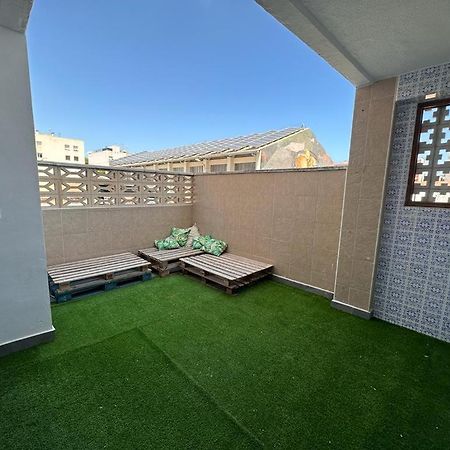 Piso 4 Dormitorios Centrico Con Gran Terraza San Juan  Eksteriør billede