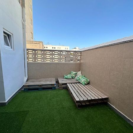 Piso 4 Dormitorios Centrico Con Gran Terraza San Juan  Eksteriør billede