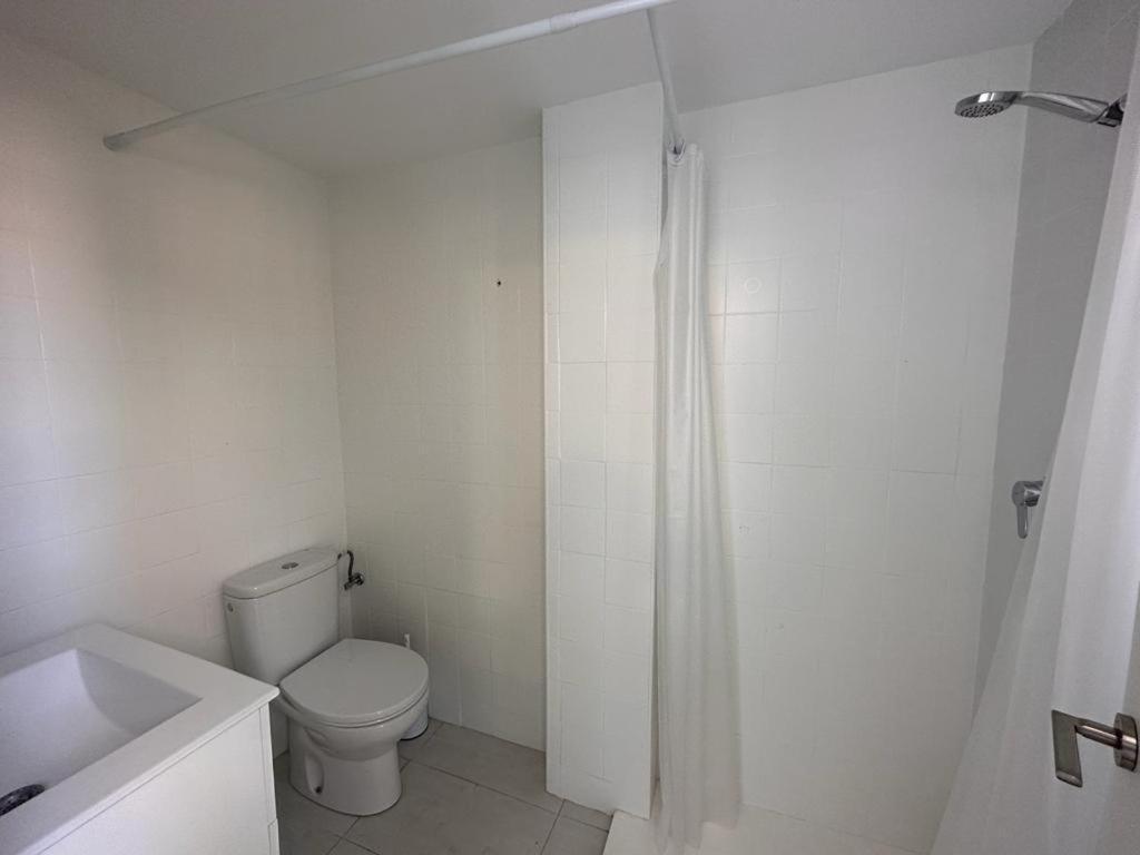 Piso 4 Dormitorios Centrico Con Gran Terraza San Juan  Eksteriør billede